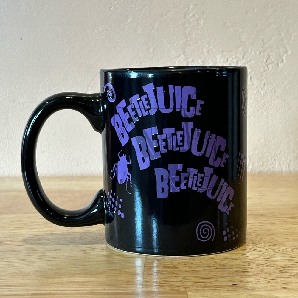 Beetlejuice Magic Heat Change Mug Made By Paladone. Brand New In Box.